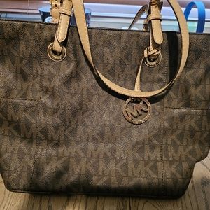 Michael Kors tote bag